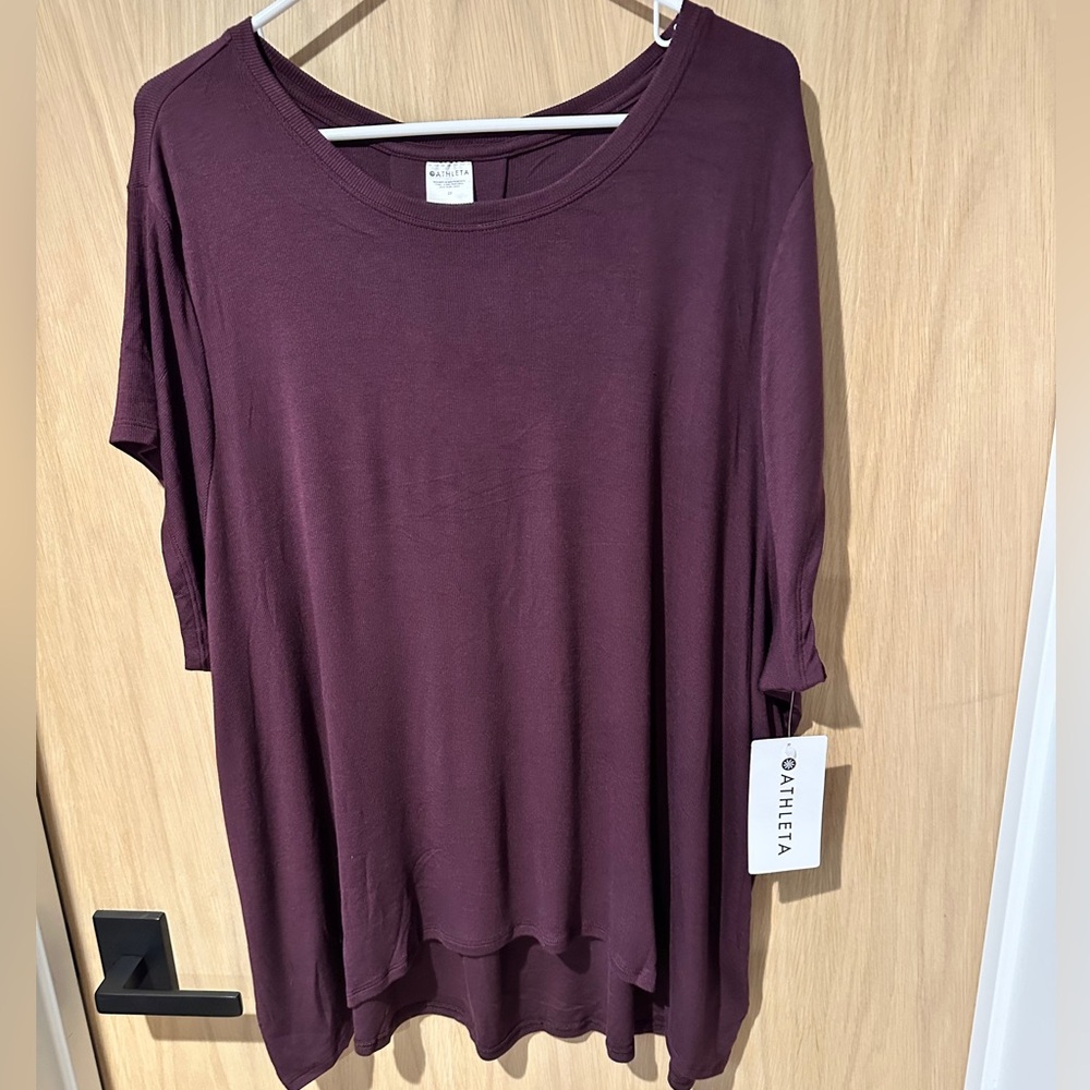 Athleta With Ease top NWT 2X